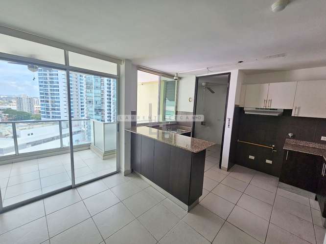 Venta de Apartamento en PH Green Bay - Costa del Este. Haga Una Oferta - Imagen 8