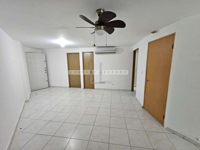 Venta Apartamento de 3 habitaciones con Patio y Terraza en Llano Bonito - Imagen 4