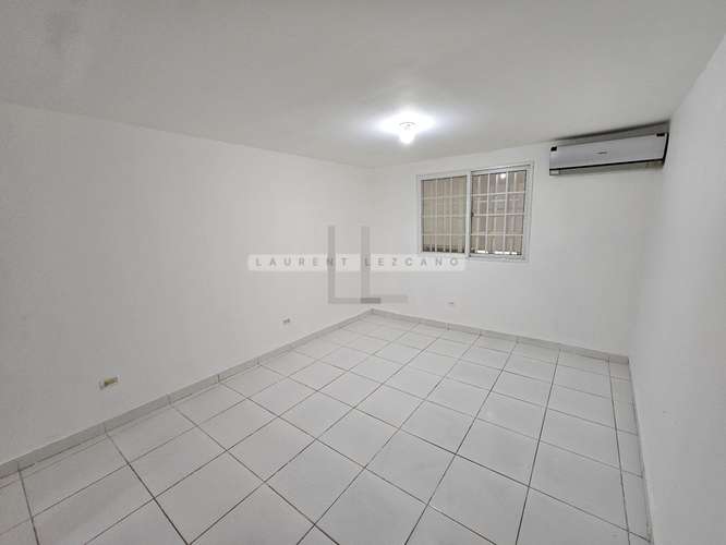 Venta Apartamento de 3 habitaciones con Patio y Terraza en Llano Bonito - Imagen 10