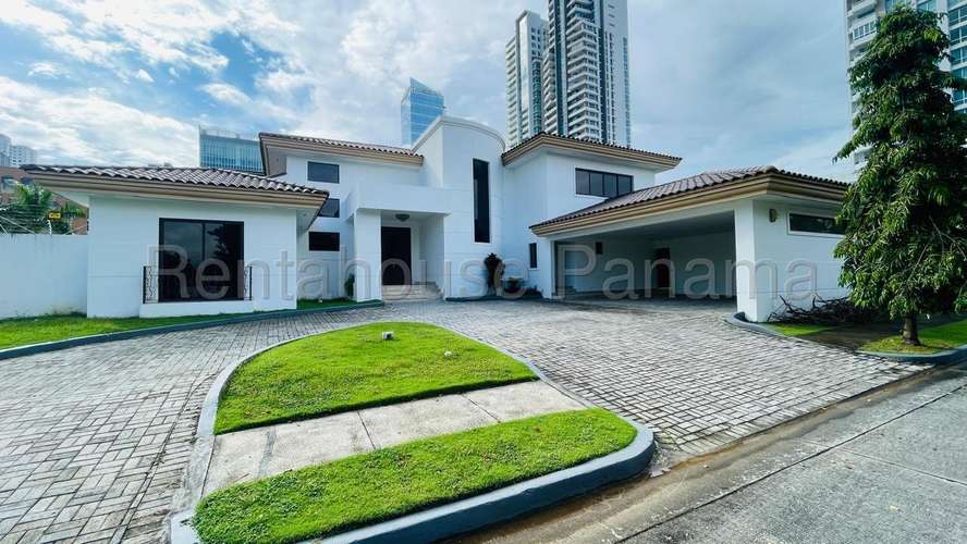 Venta casa en Paseo del Parque, Costa del Este - piscina y jardín | uVIK-26-6541