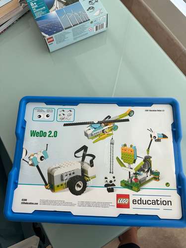 LEGO Education: WeDo 2.0, Simple & Powered Machines 9686 y Energía Renovable 9688