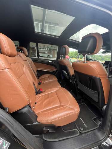Mercedes-Benz GLS  | Negro | Lujo, potencia y confort | 7 puestos - Imagen 10