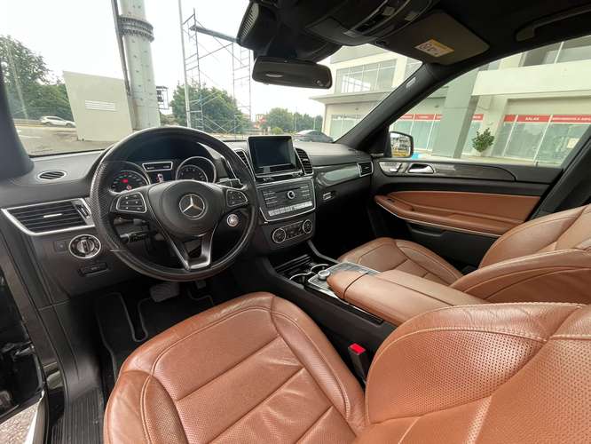 Mercedes-Benz GLS  | Negro | Lujo, potencia y confort | 7 puestos - Imagen 16