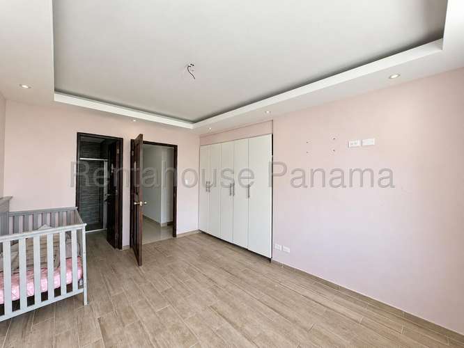Venta de Casa en Manzana de Obarrio EC - Imagen 7