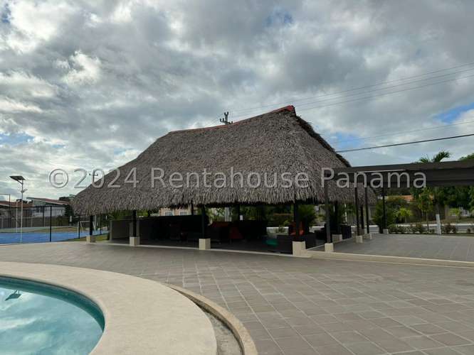 Alquiler de Casa Amoblada en Coronado DPV