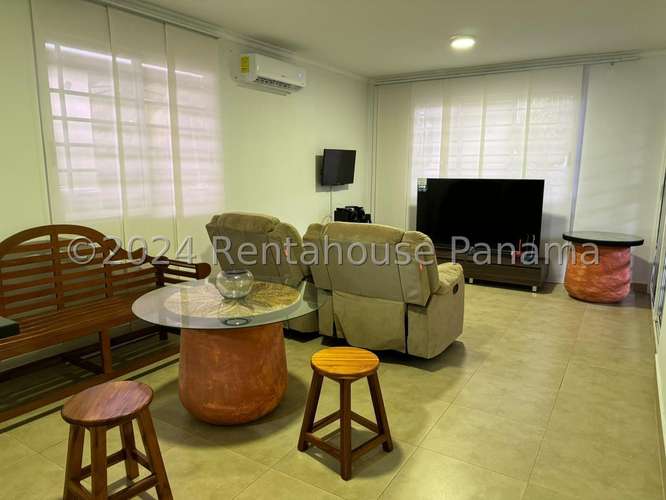 Alquiler de Casa Amoblada en Coronado DPV