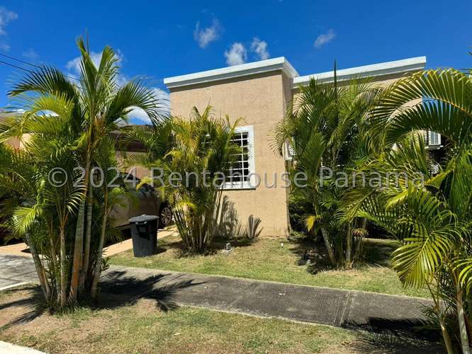 Alquiler de Casa Amoblada en Coronado DPV