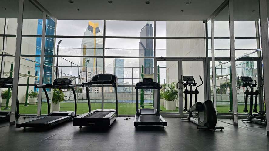 SE ALQUILA APARTAMENTO EN PH WATERS AVENIDA BALBOA - Imagen 17