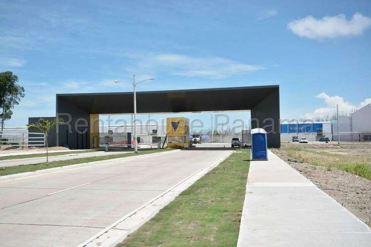 ALQUILER DE GALERA EN TOCUMEN ESM - Imagen 9