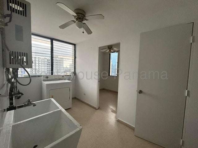 VENTA DE APARTAMENTO EN MARBELLA  - Imagen 11