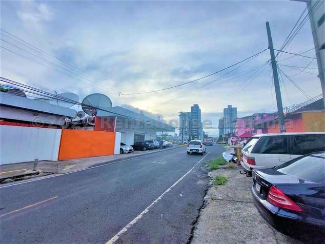 VENTA DE LOCAL EN PARQUE LEFEVRE ESM - Imagen 7