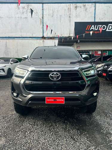 TOYOTA HILUX SRV AÑO 2023 AUTOMÁTICO 4X4 MOTOR 2.8 DIESEL - Imagen 3