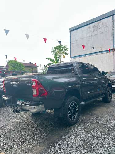 TOYOTA HILUX SRV AÑO 2023 AUTOMÁTICO 4X4 MOTOR 2.8 DIESEL - Imagen 7