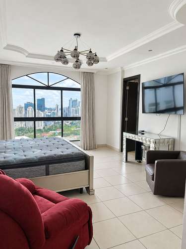 PENTHOUSE EN ALQUILER FRENTE A MULTIPLAZA 