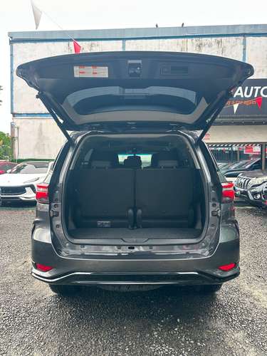 TOYOTA FORTUNER AÑO 2024 AUTOMÁTICO - Imagen 7