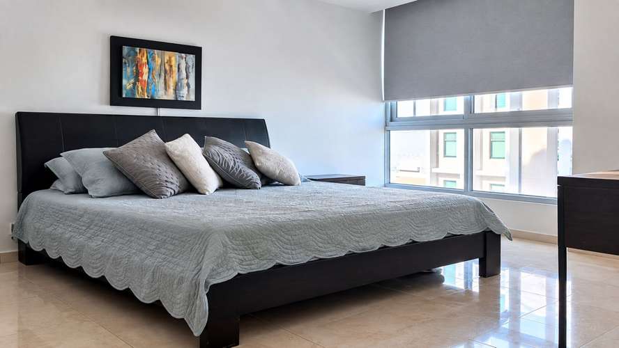 . ! Apartamento en Avenida Balboa I amoblado I 2 Rec I con balcón y vista parcial al mar  - Imagen 7