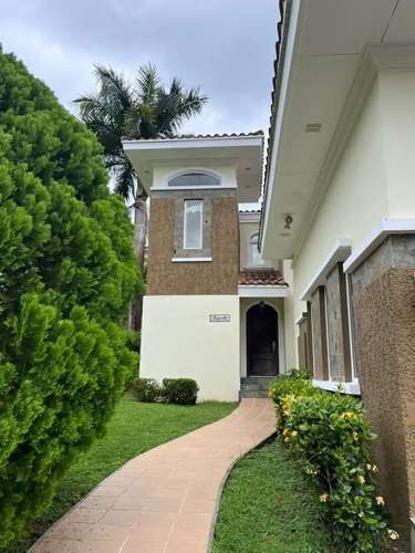 Casa en venta Tucan Country Club - Imagen 2
