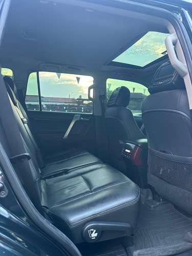 TOYOTA LAND CRUISER PRADO VX AÑO 2015 AUTOMÁTICO TURBO DIÉSEL - Imagen 9