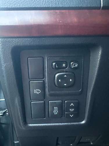TOYOTA LAND CRUISER PRADO VX AÑO 2015 AUTOMÁTICO TURBO DIÉSEL - Imagen 15