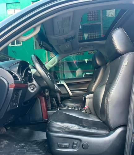 TOYOTA LAND CRUISER PRADO VX AÑO 2015 AUTOMÁTICO TURBO DIÉSEL - Imagen 8