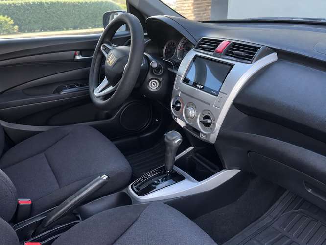 VENDO HONDA CITY 2011  LUXURY EN 4,500 NEGOCIALBLE - Imagen 4