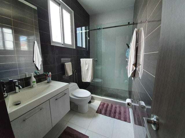 VENTA DE APARTAMENTO EN EL CANGREJO  - Imagen 5