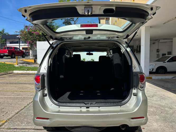 TOYOTA FORTUNER 2014 AUTOMATICO - Imagen 11