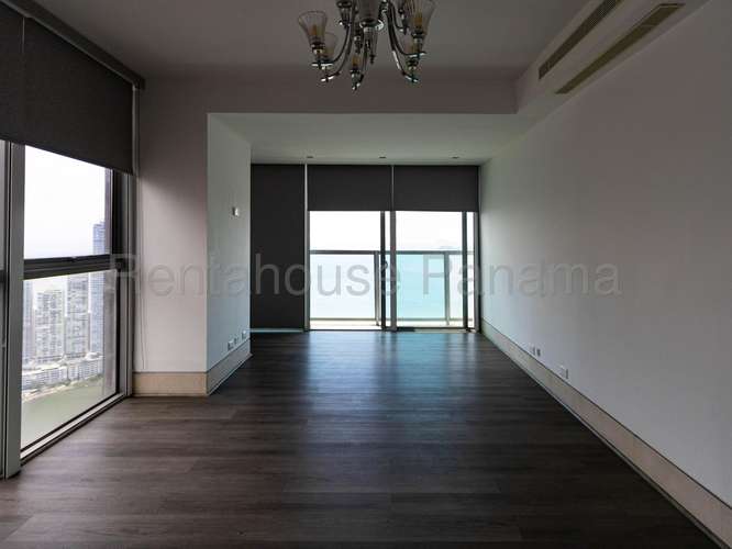 Venta de Exclusivo Penthouse en la Avenida Balboa con piscina privada AK - Imagen 9