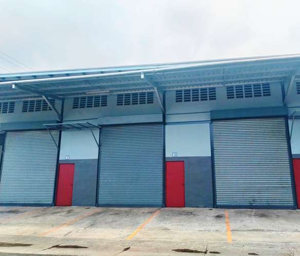 Alquiler de Bodega con Electricidad Trifasica 