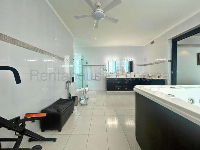 Venta de Exclusivo Penthouse en Costa del Este  AK - Imagen 15