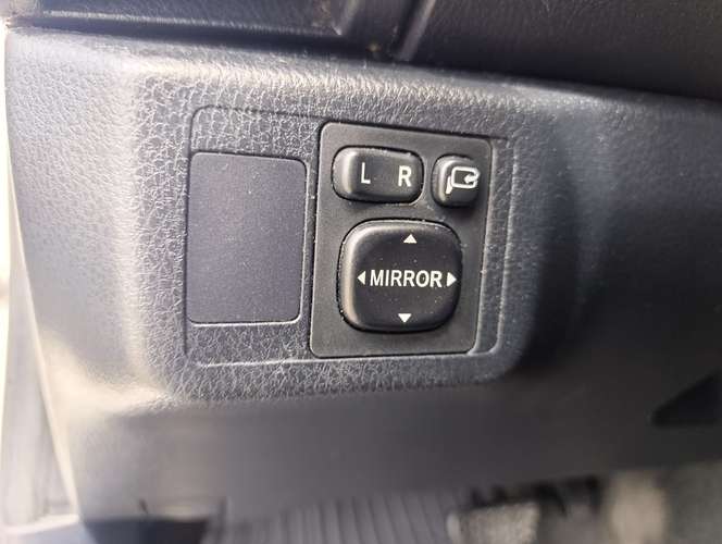 TOYOTA YARIS 2014 AUTOMATICO
