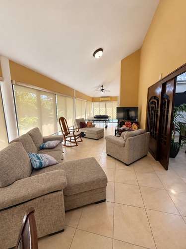 Venta de casa en Club Ecuestre, Coronado, 1,200 m² de terreno - Imagen 7