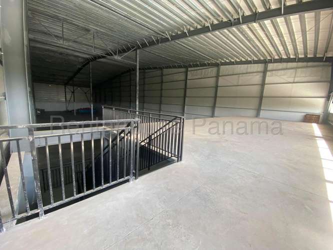 ALQUILO GALERS en Ancon. 2200m2 MAG - Imagen 6