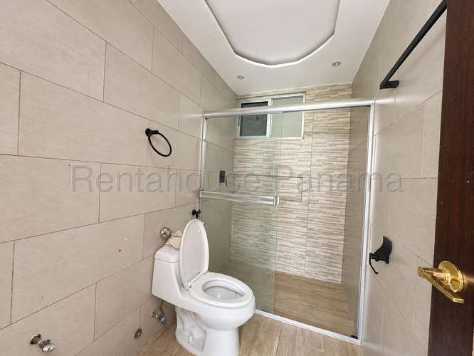 Casa en Venta en Obarrio | 4 Habitaciones y Excelente Ubicación 27YCG3073 - Imagen 16