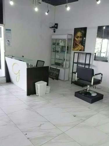 Alquiler Local Comercial Vía Porras - Imagen 9