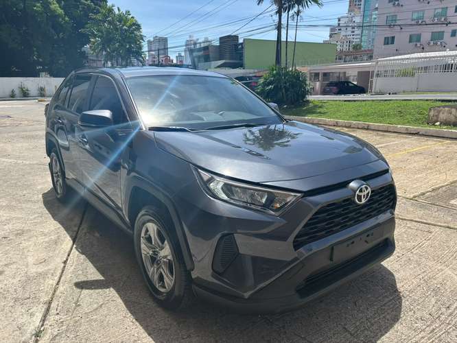 TOYOTA RAV4 2024 AUTOMATICO