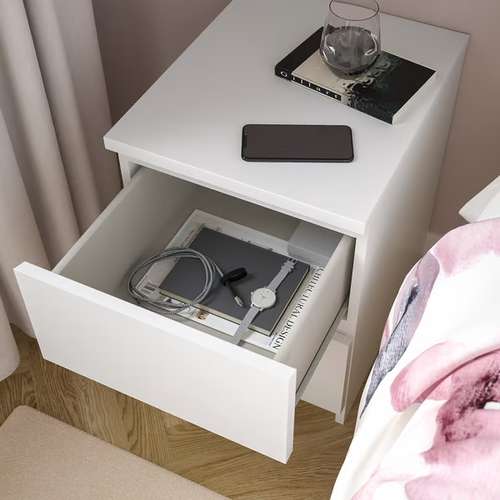 IKEA MALM Mesa/Mesita de noche - Imagen 4