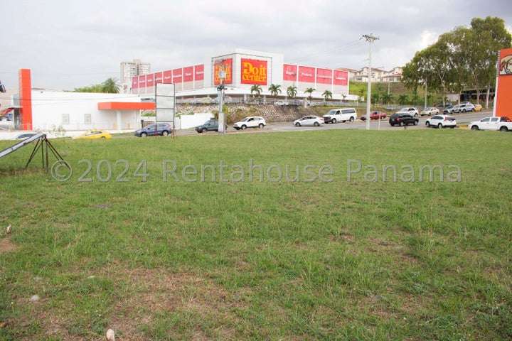 ALQUILER DE TERRENO EN VILLA LUCRE 26ML2272  - Imagen 5