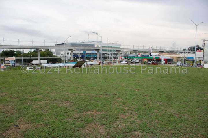 ALQUILER DE TERRENO EN VILLA LUCRE 26ML2272  - Imagen 11
