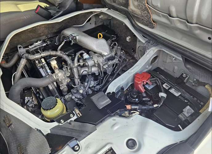 TOYOTA HIACE 2017 - Imagen 12