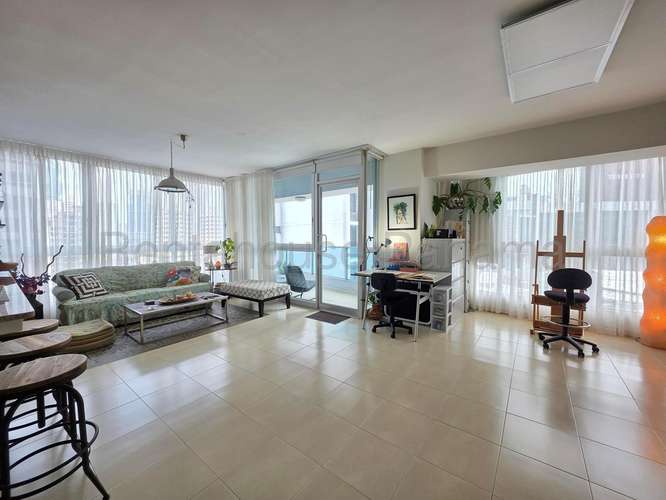 Venta de Apartamento en Avenida Balboa Ph Grandbay Tower JV
