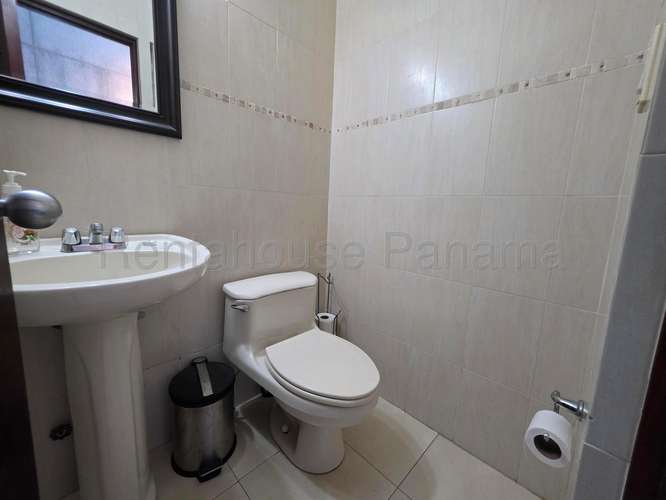 Venta de Apartamento en Avenida Balboa Ph Grandbay Tower JV