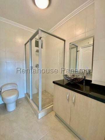 ALQUILER DE APARTAMENTO AMOBLADO EN ALBROOK POINT 27ML3062