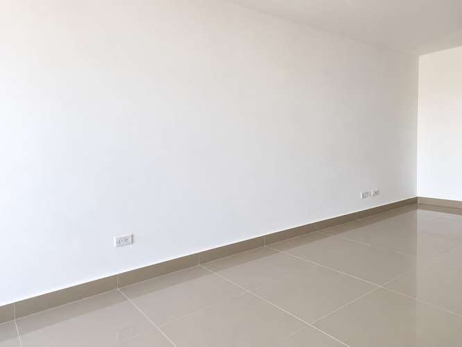 Alquiler de apartamento a paso del Metro Tren en Vista Hermosa - LH - Imagen 5