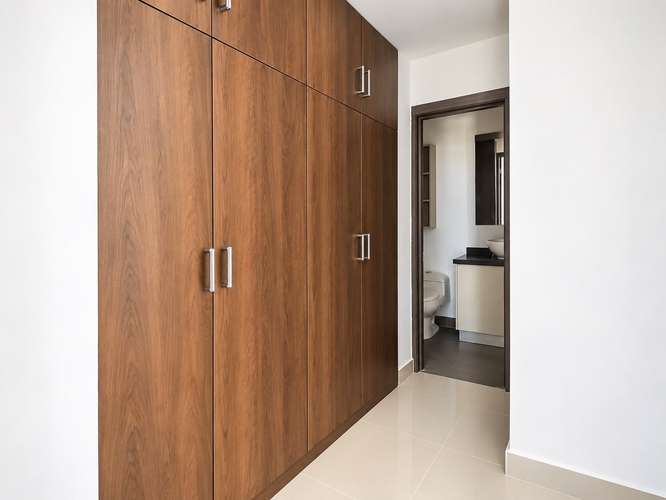 Alquiler de apartamento a paso del Metro Tren en Vista Hermosa - LH - Imagen 7