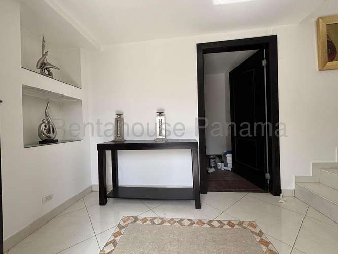 Venta casa en Altos de Santa María, LIMAJO - piscina y BBQ | uVIK-26-7740