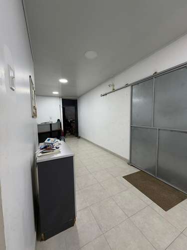 Se Vende Local Comercial con Área de Producción – Las Mañanitas - Imagen 10