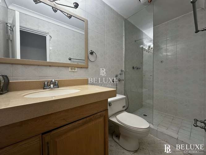 VENTA DE APARTAMENTO EN PH TOWER ONE, MARBELLA, BELLA VISTA (10) - Imagen 13