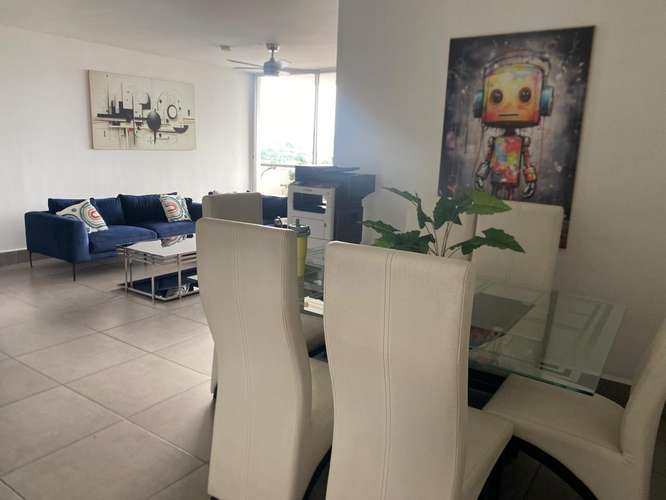 VENTA DE APARTAMENTO EN EL CARMEN