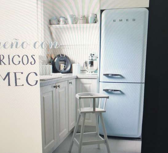 SMEG Retro Celeste – Pieza de diseño y decoración